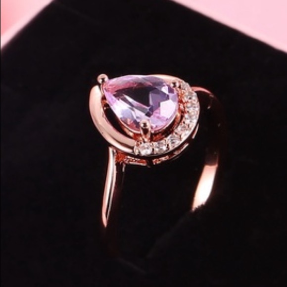 Peermont Jewelry Rose Gold Pear Shaped Ring - Picture 3 of 5